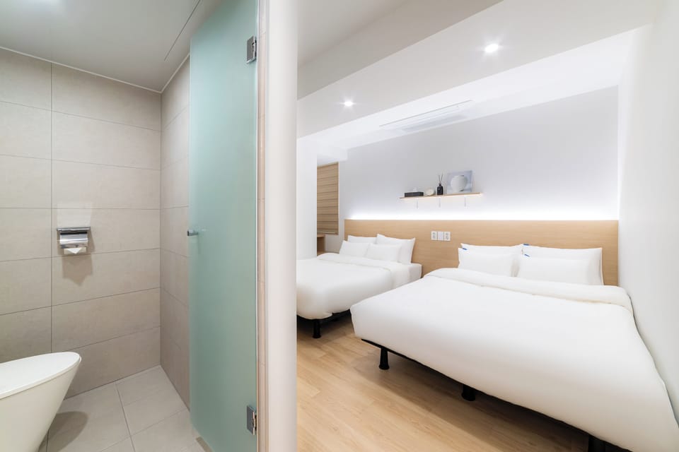 Deluxe Quadruple Room, City View | Free WiFi