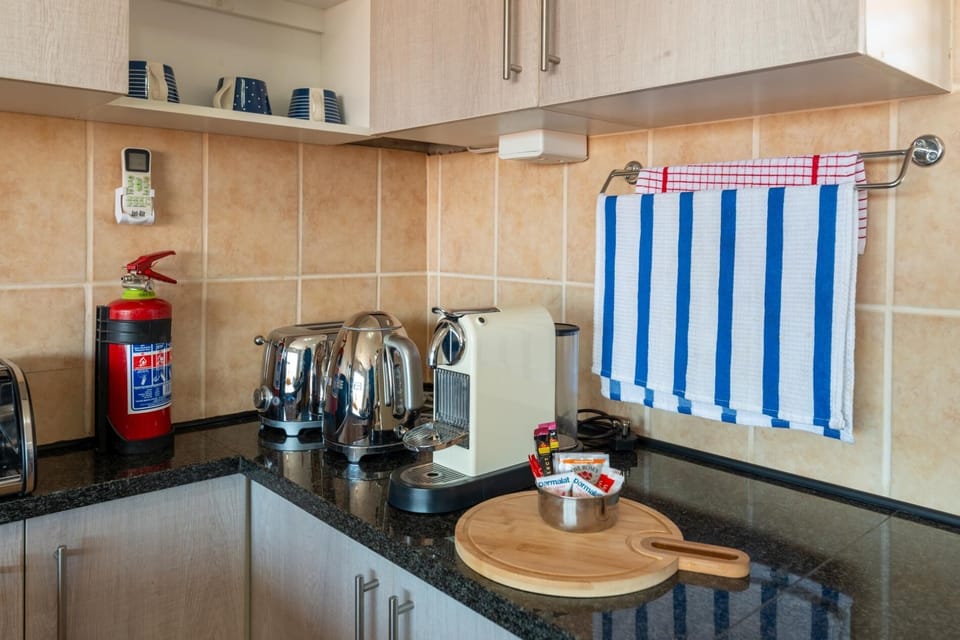 Port Owen Marina - Marina View Apartment 24 (4040)