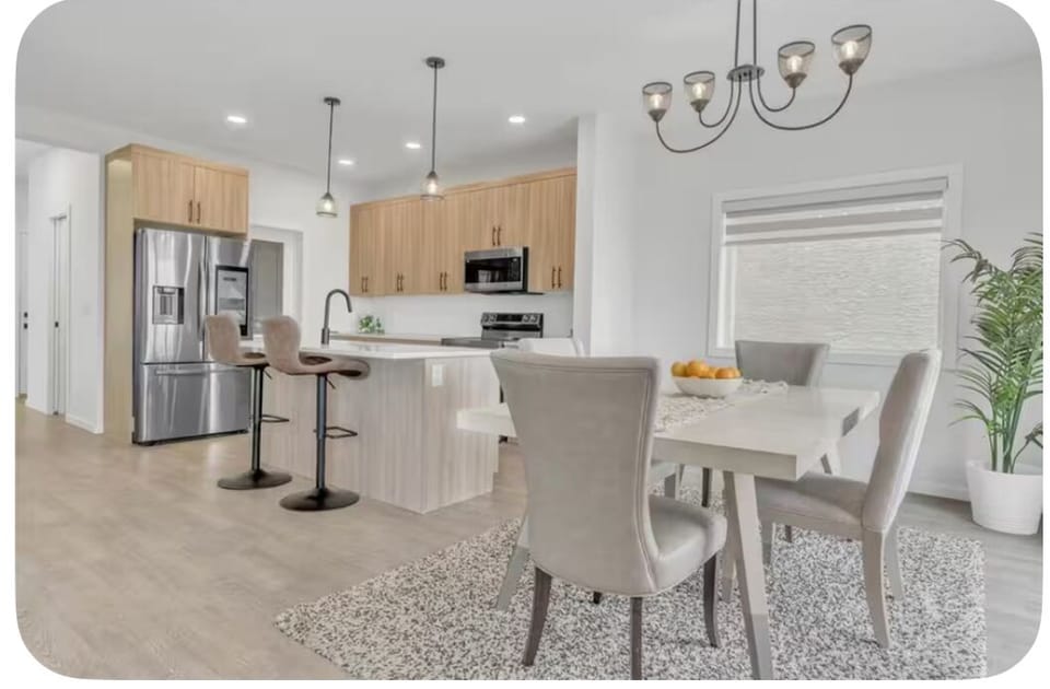 Dinning area with kitchen
