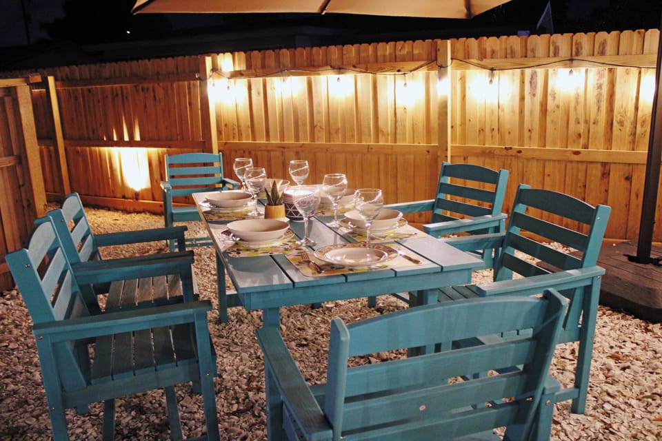 large table for eating on the patio