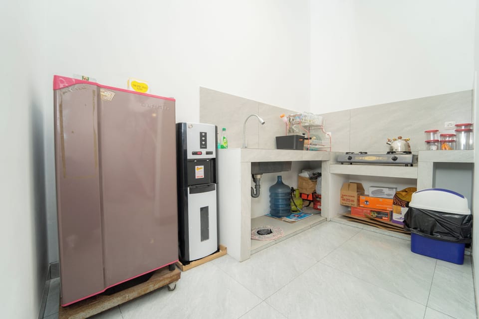 Shared kitchen facilities