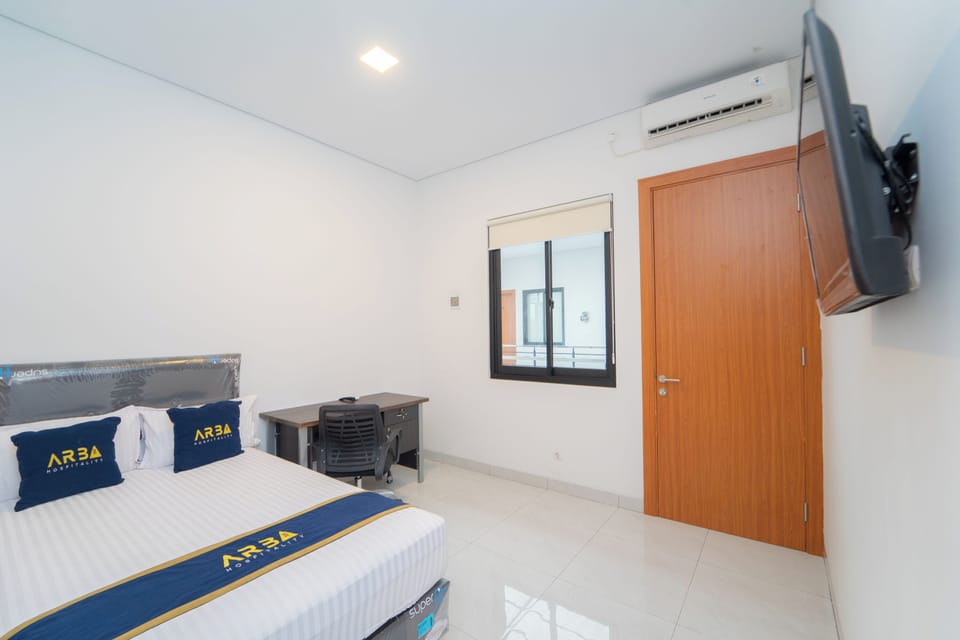Deluxe Double Room | Free WiFi, bed sheets