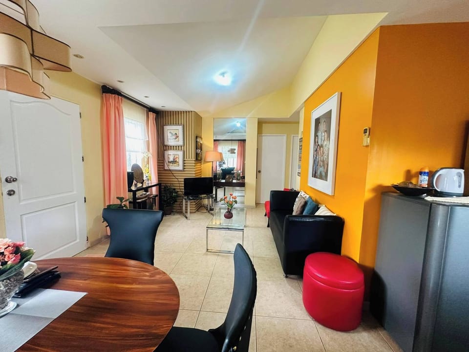 House, 3 Bedrooms, Accessible | Dining
