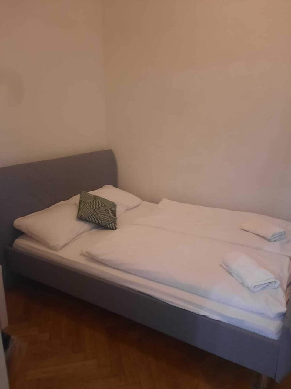 Basic Apartment | Iron/ironing board, free WiFi