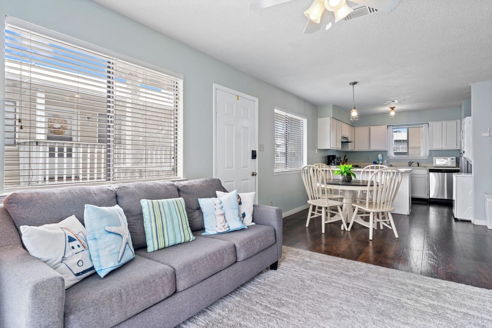 Signature Condo, 2 Bedrooms, Balcony | Living room | 50-inch Smart TV with cable channels