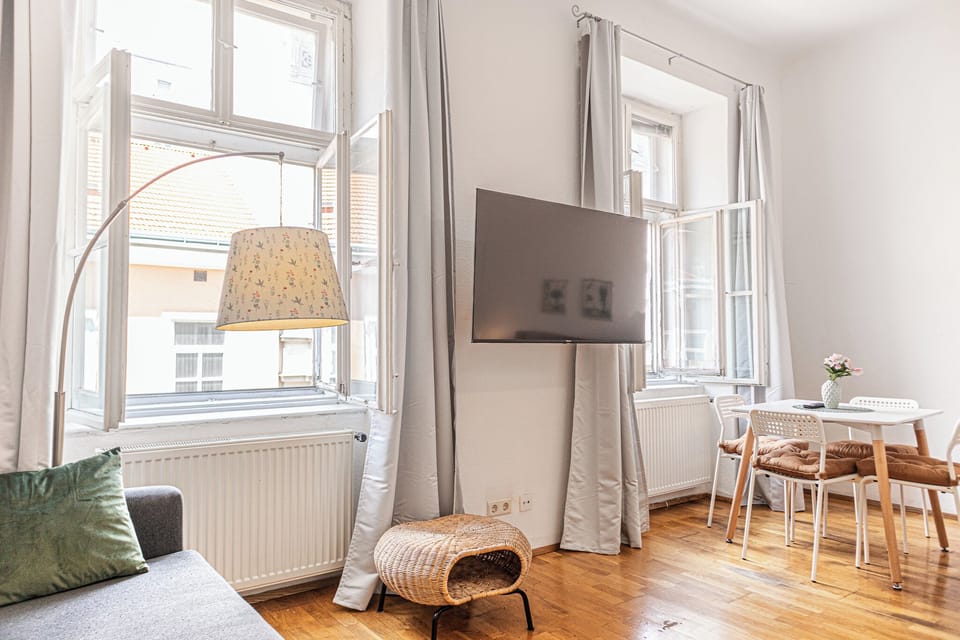 Basic Apartment | Iron/ironing board, free WiFi