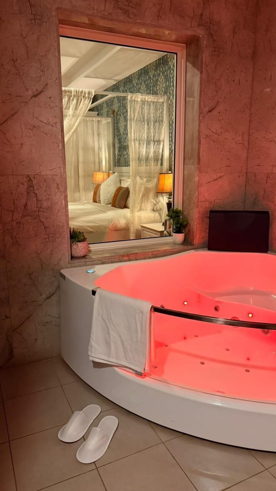 Suite, Balcony, City View | Bathroom | Slippers, bidet