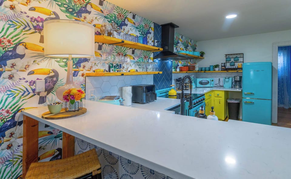 House, Multiple Beds, Pool Access, Pool View (Jungle Haven) | Private kitchen