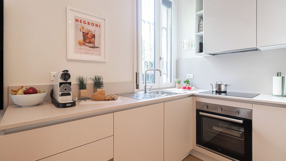 Apartment (1 Bedroom) | Interior
