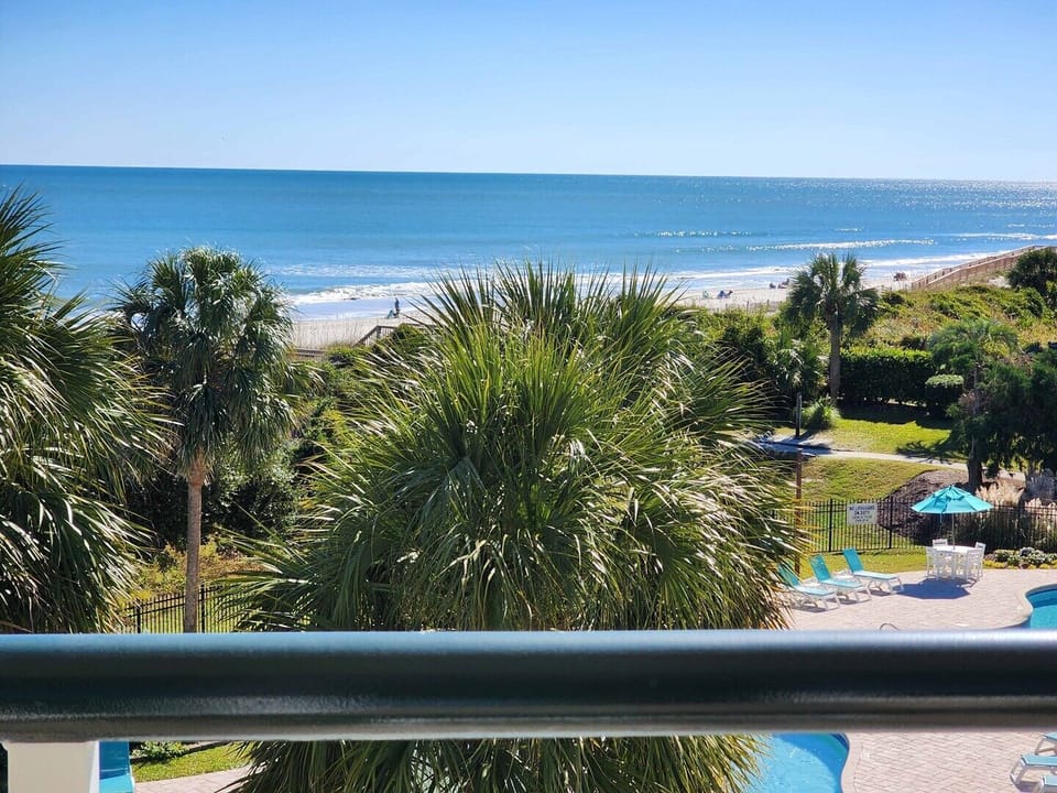 Balcony View to Ocean