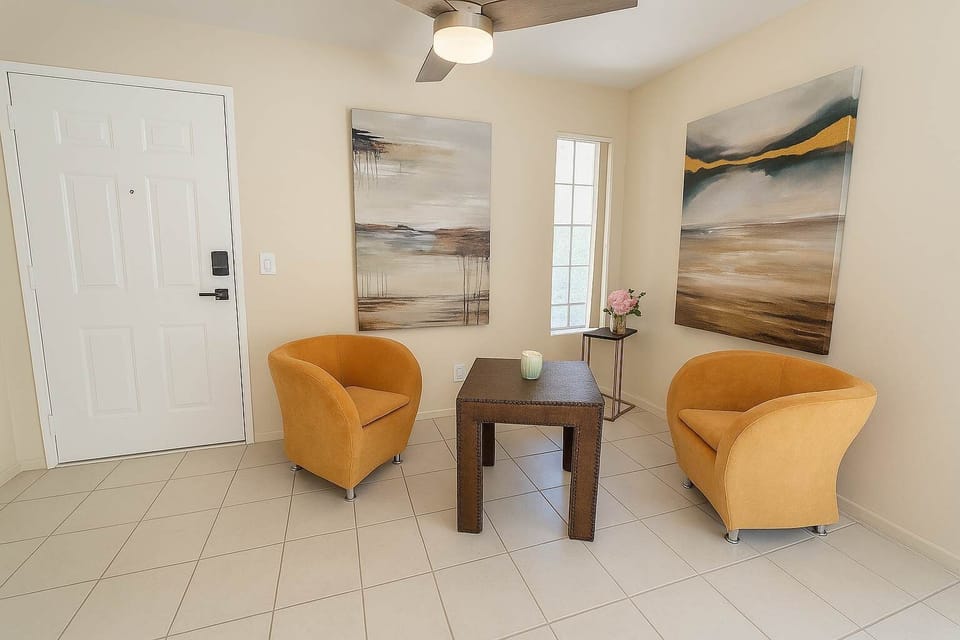 Sitting Area and Entryway