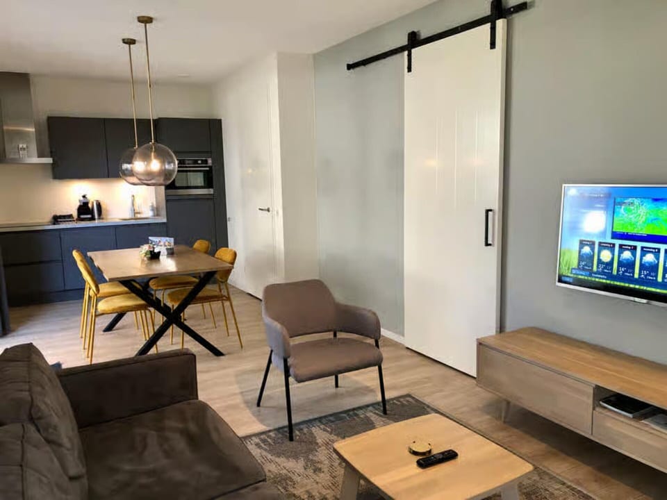 Apartment | Living room