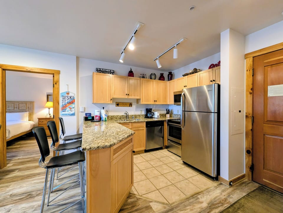 Bar Seating in Spacious Kitchen