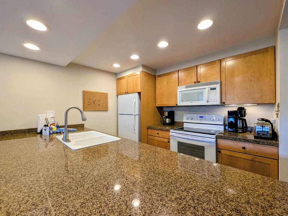 Lots of counter space!