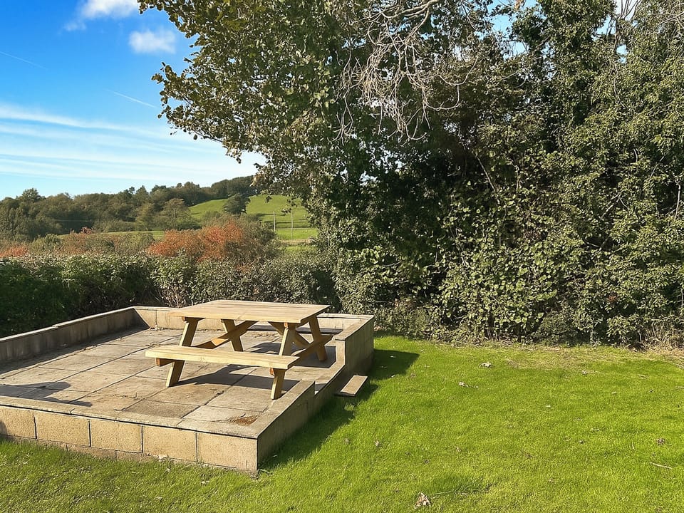 Outdoor | Revita, Egremont