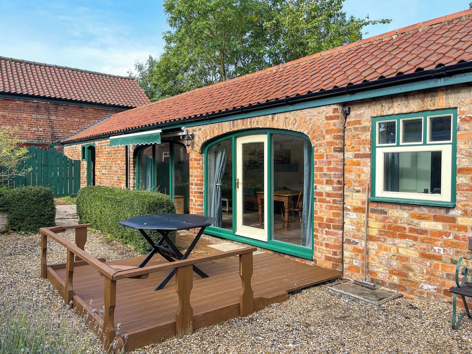 Exterior | Barnside Cottage - Whitehouse Farm Holidays, Hayton