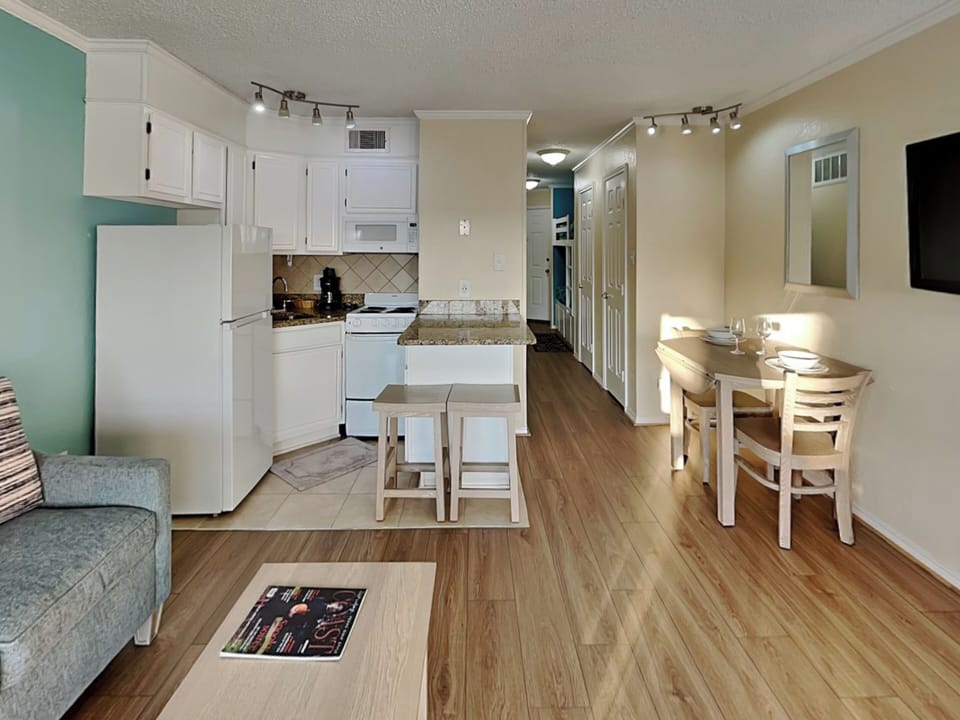 Living Room - Open Layout w/ Kitchen & Dining