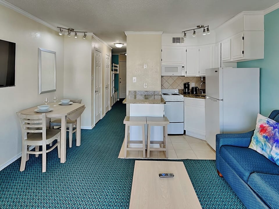 Living Room - Open Layout w/ Kitchen & Dining