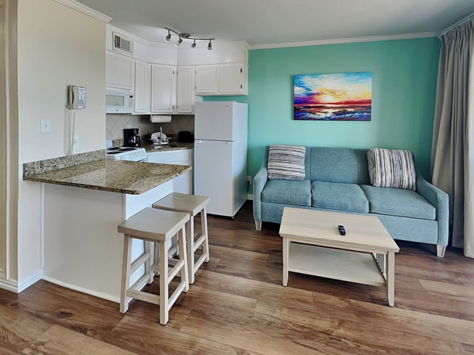 Living Room - Open Layout w/ Kitchen & Dining