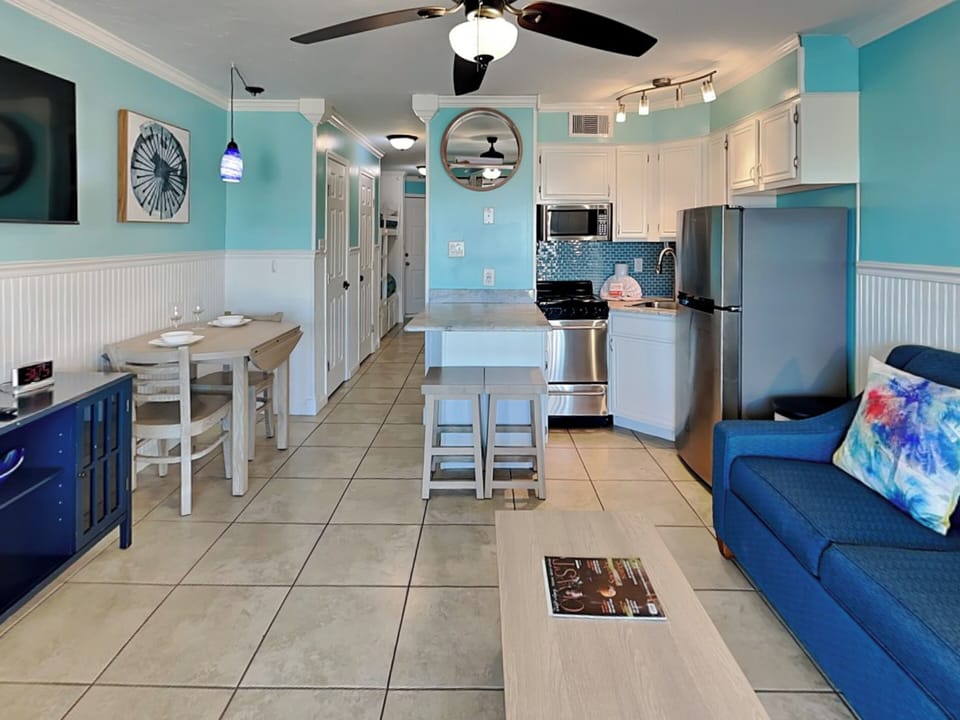 Living Room - Open Layout w/ Kitchen & Dining