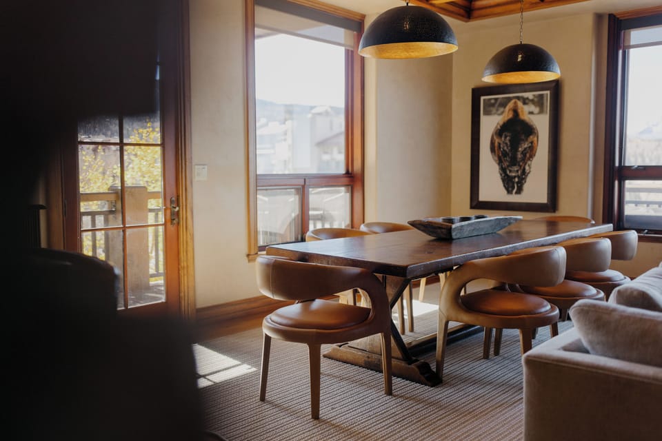 Dining Room - Summer