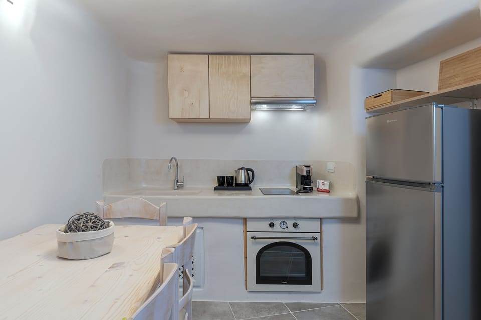 3Bedroom House with Outdoor Hot Tub & Sea View | Private kitchenette