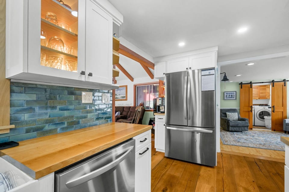 Fully equipped kitchen with stainless steel appliances