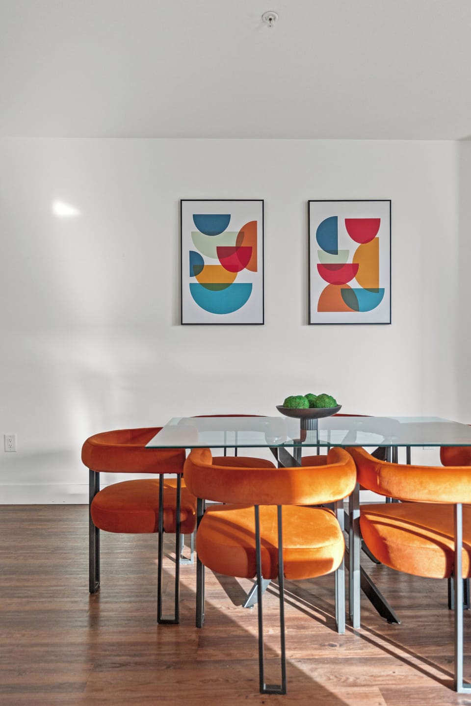 A bright, elegant dining area bridging the kitchen and living room.