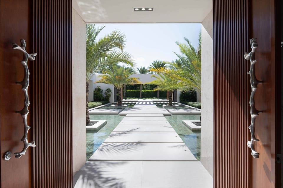 Casa Santuario Entrada