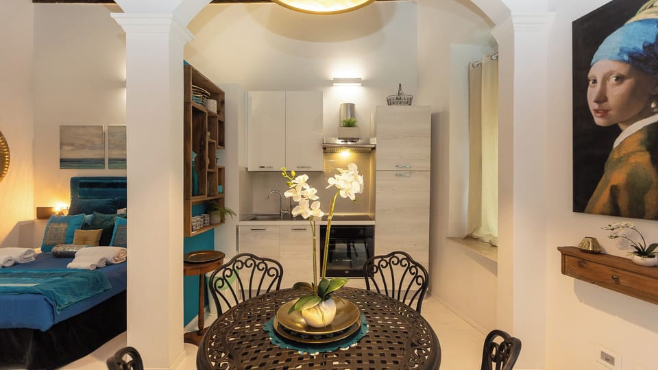 Apartment | Living area