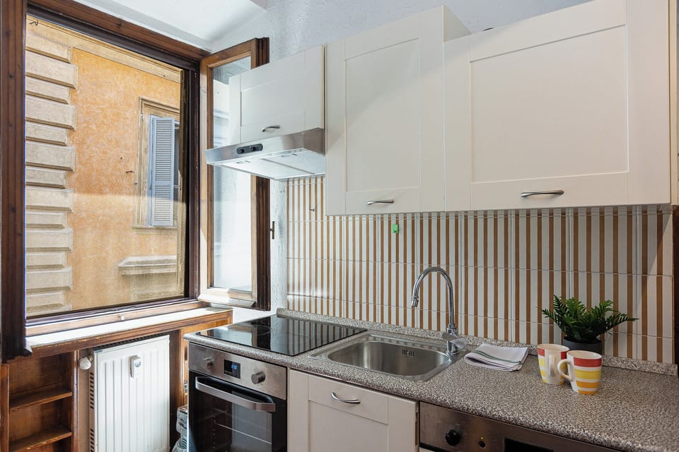 Apartment | Private kitchen | Microwave, dishwasher, espresso maker, coffee/tea maker