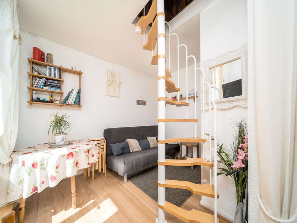 Apartment | Living room