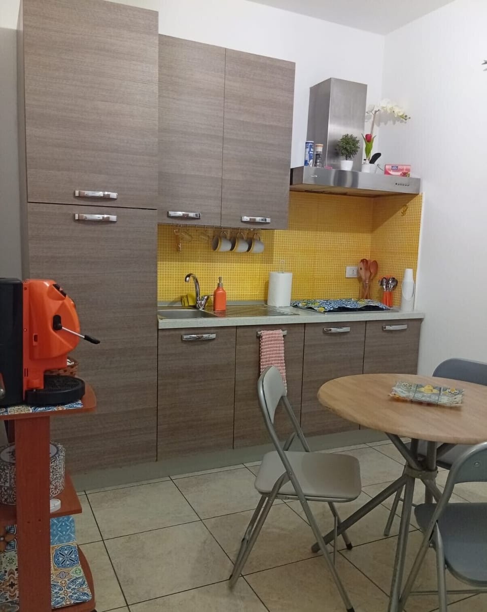 Deluxe Apartment | Private kitchen