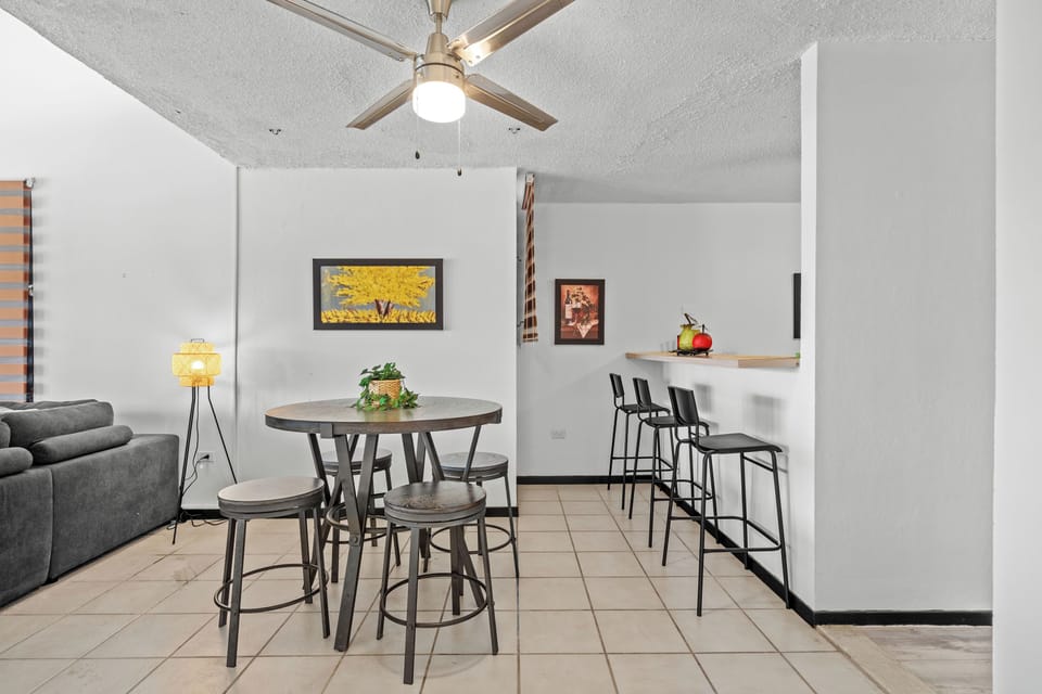 Apartment | Dining room