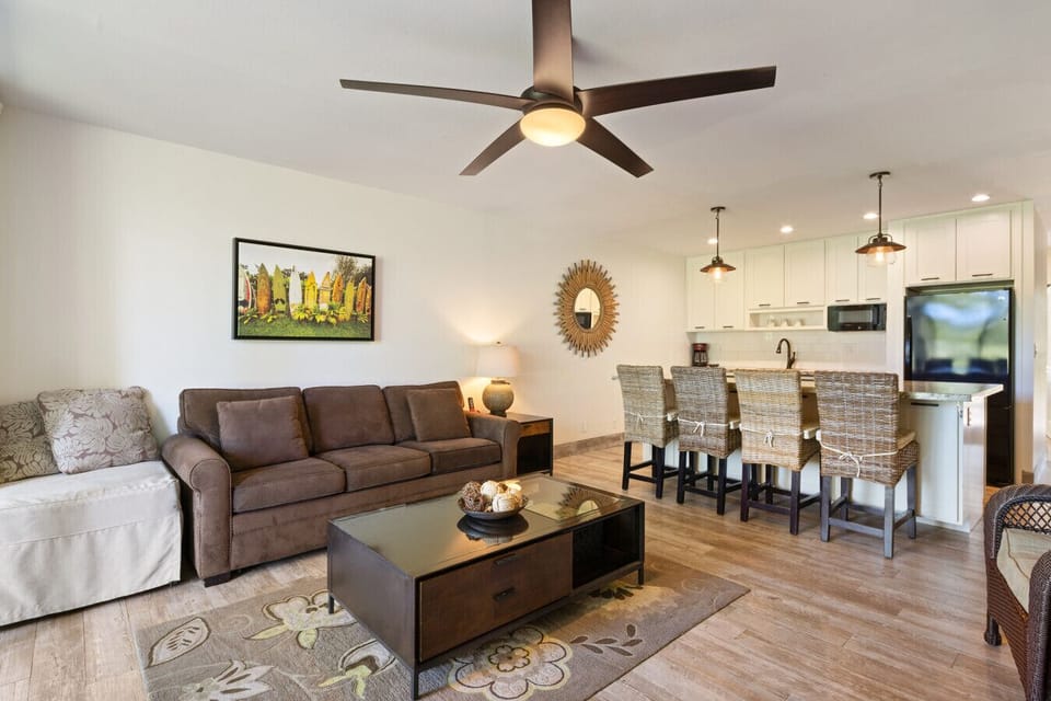 Cozy living room w/ big sectional for relaxed movie nights & lounging.