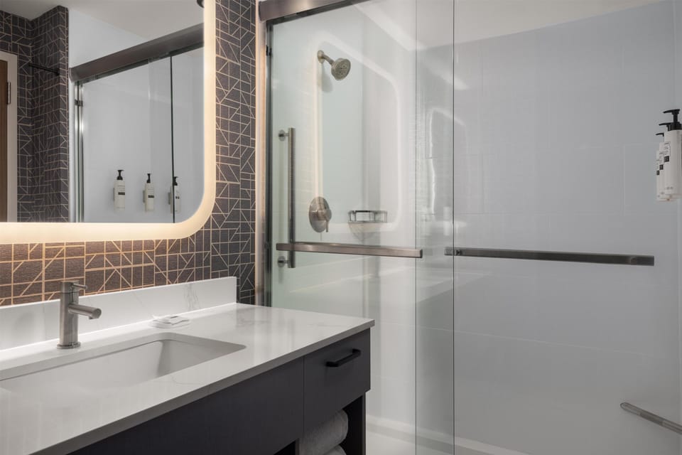 Bathroom shower