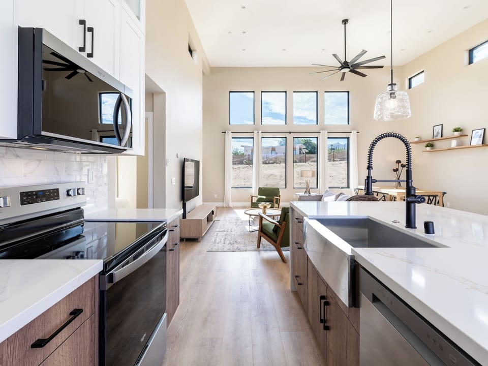 Full Kitchen