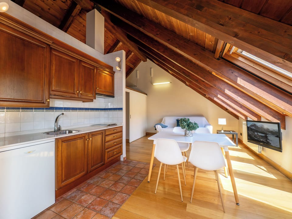 Superior Apartment, 1 Bedroom | Living area