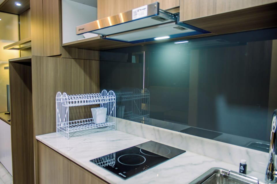 Standard Single Room | Private kitchen | Cookware/dishes/utensils