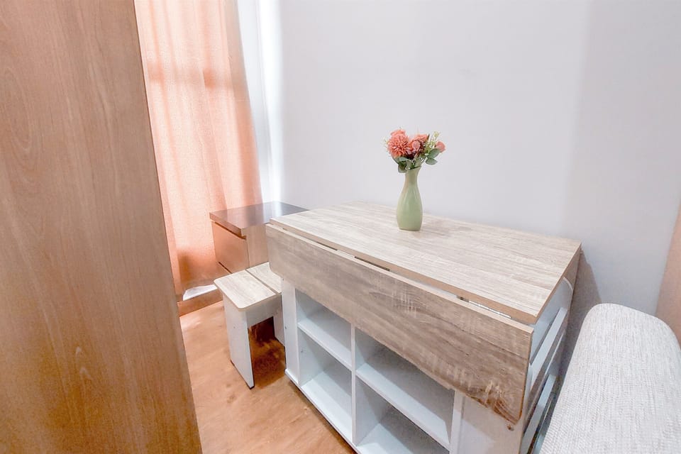 Standard Studio | Living area
