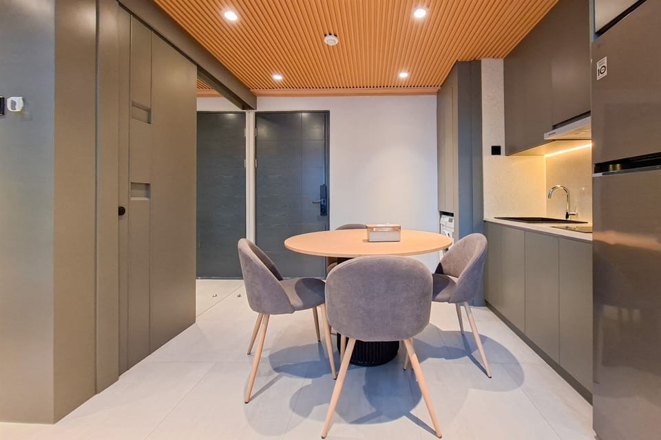 Standard Apartment | Living area