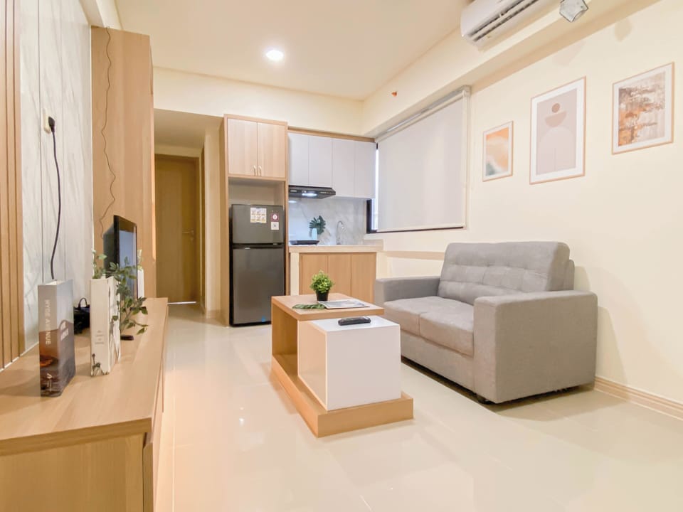 Standard Apartment | Living area