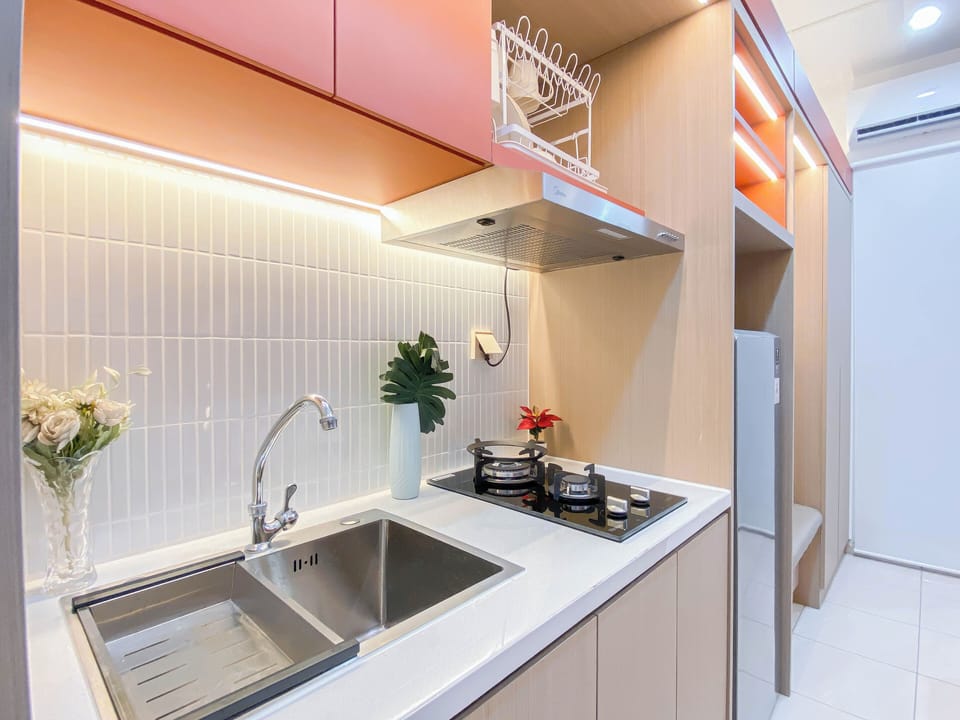 Standard Studio | Private kitchen | Electric kettle