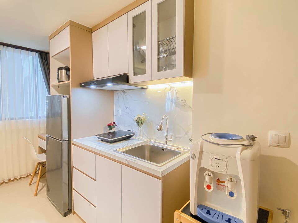 Standard Studio | Private kitchen | Electric kettle