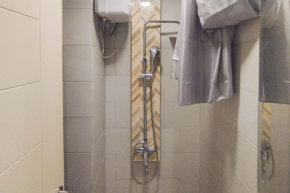Standard Studio | Bathroom