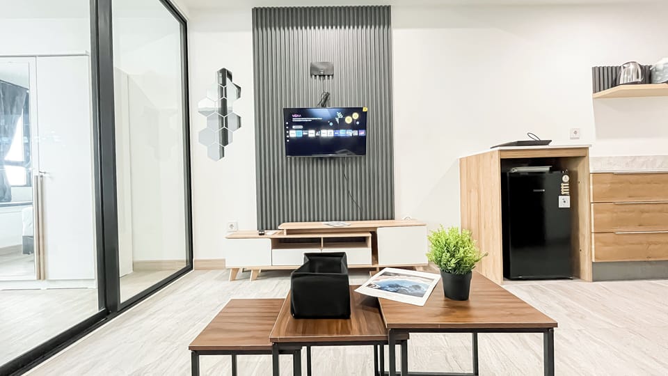 Standard Apartment | Living area