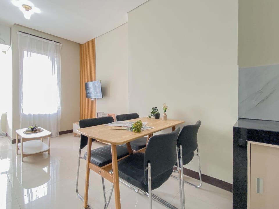 Standard Apartment | In-room dining