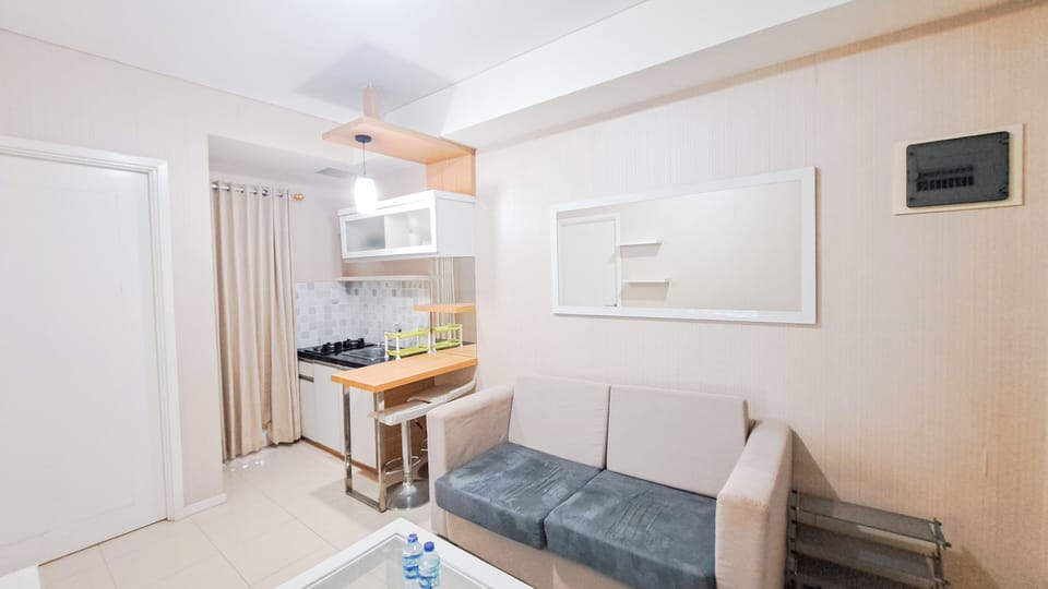 Standard Apartment | Living area