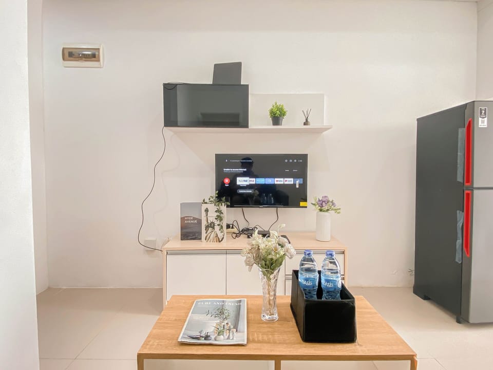 Standard Apartment | Living area