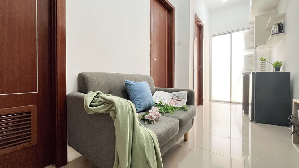 Standard Apartment | Living area